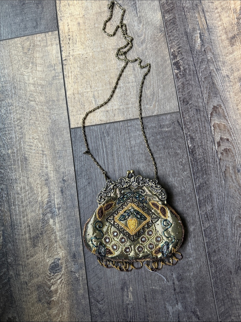 Vintage-Inspired Beaded Evening Bag in Gold